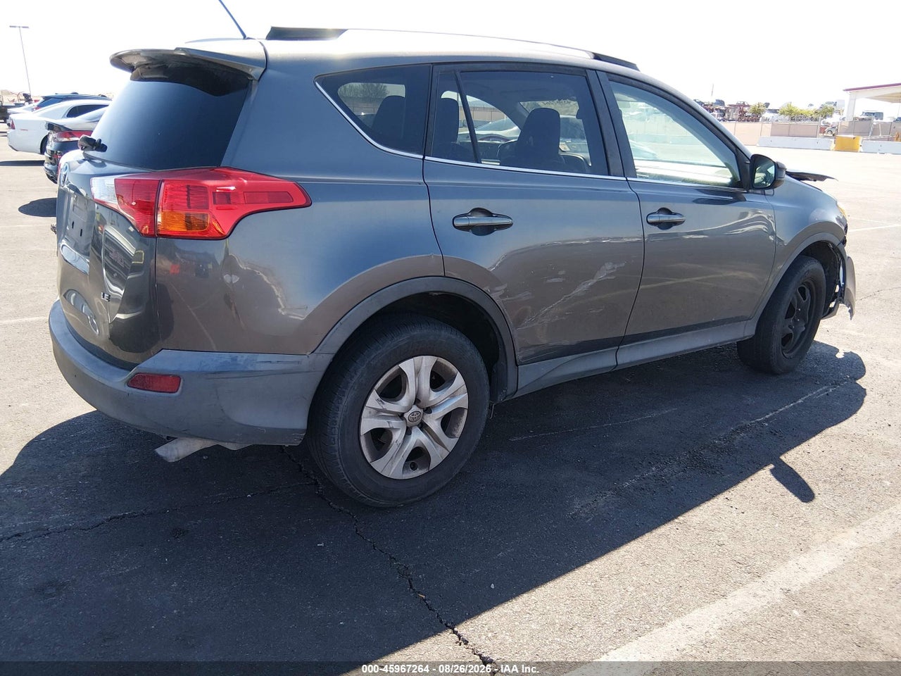 2013 TOYOTA RAV4 LE · 4/11