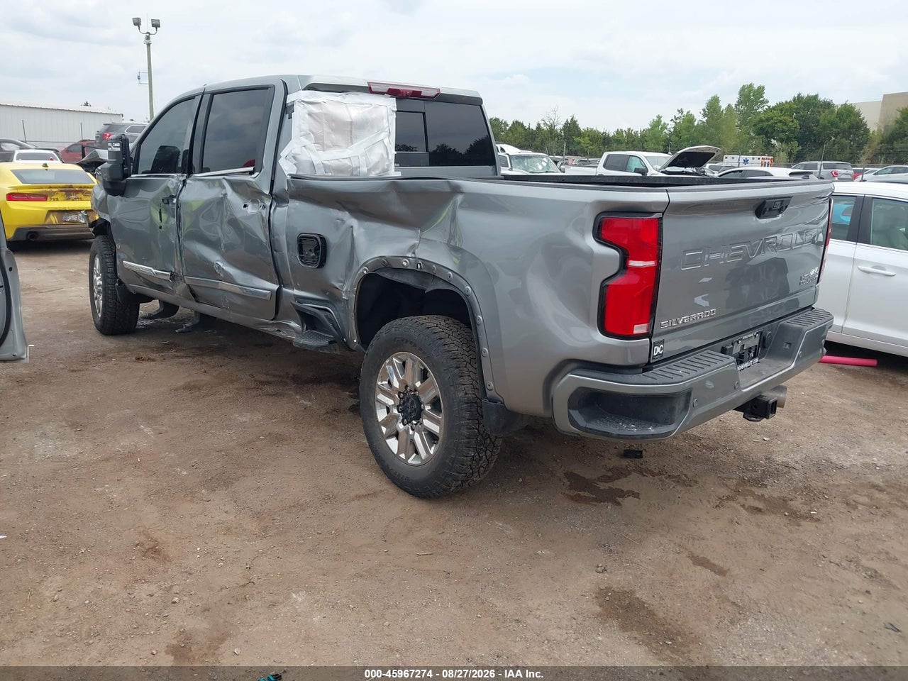 2026 CHEVROLET SILVERADO 2500 HD , STANDARD BED, HIGH COUNTRY, 4WD · 3/11
