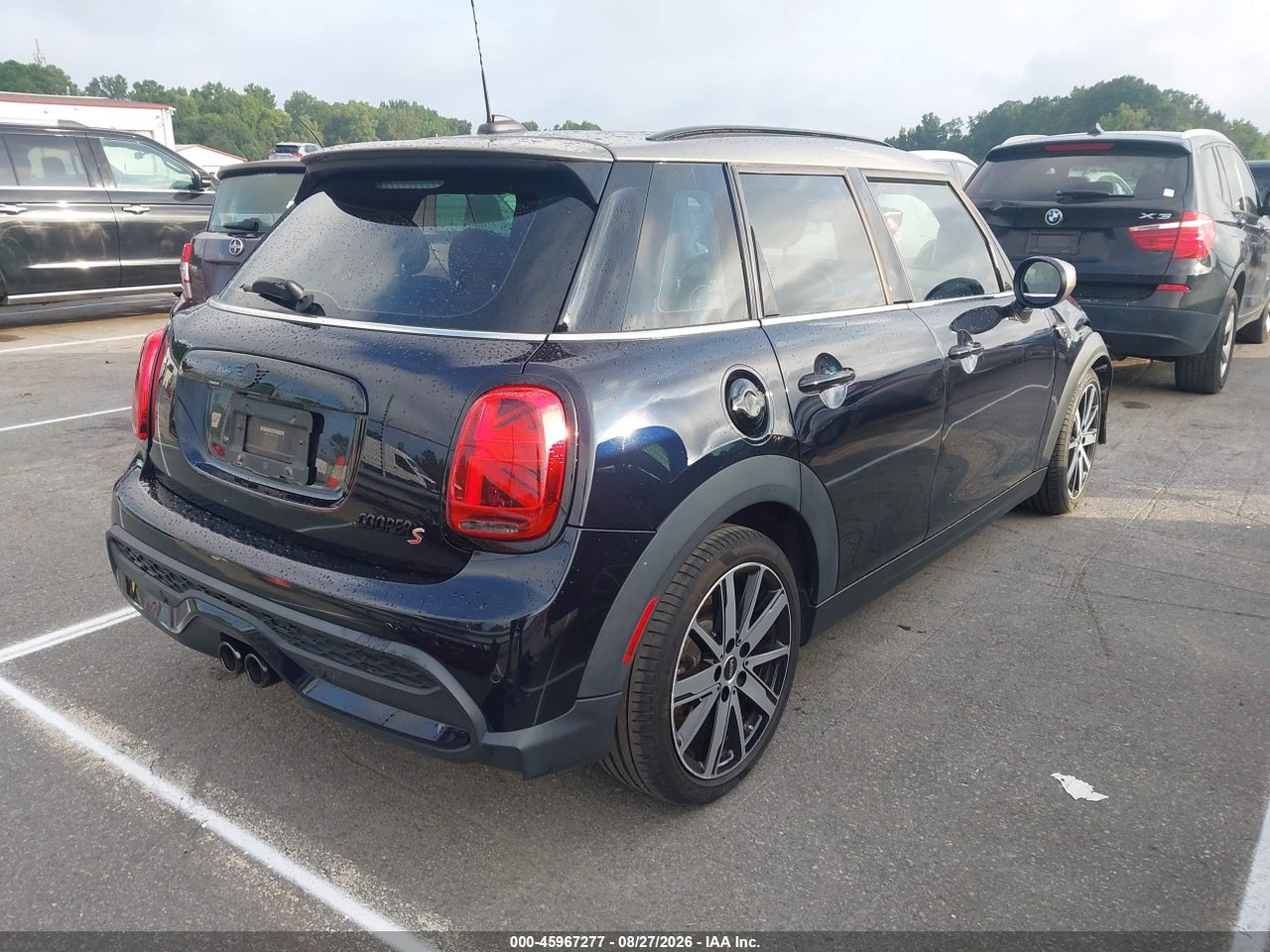 2022 MINI COOPER S · 4/11