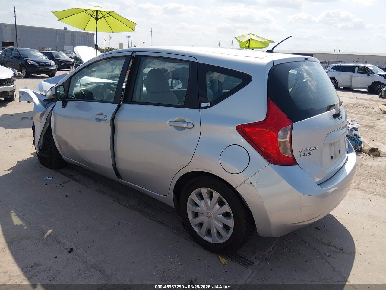 2014 NISSAN VERSA NOTE SV · 3/10