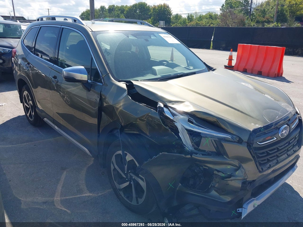 JF2SKARC7NH****** · 2022 SUBARU FORESTER TOURING