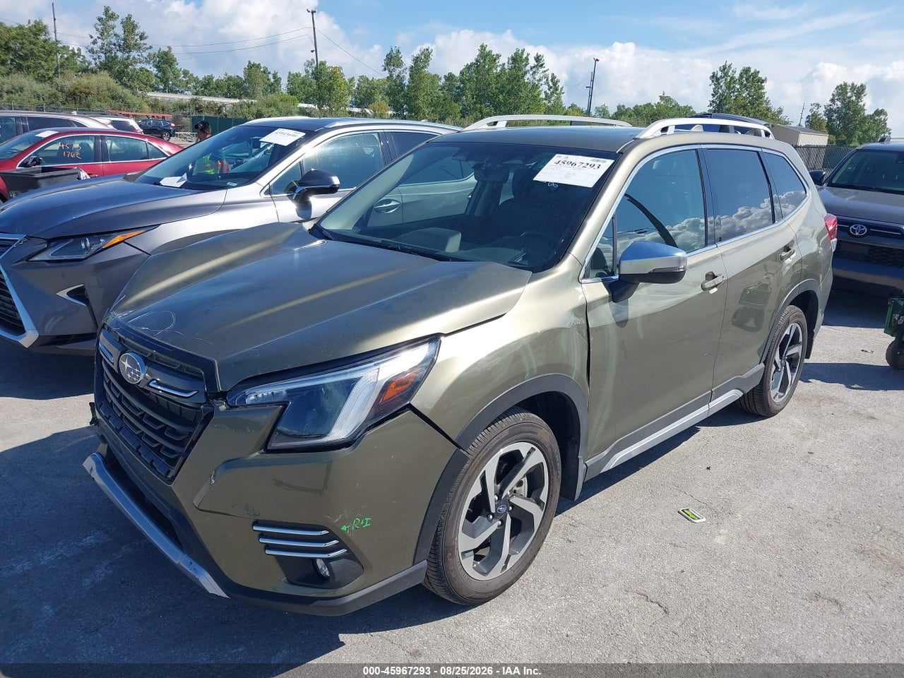 2022 SUBARU FORESTER TOURING · 2/11
