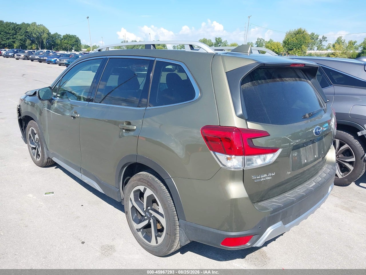 2022 SUBARU FORESTER TOURING · 3/11