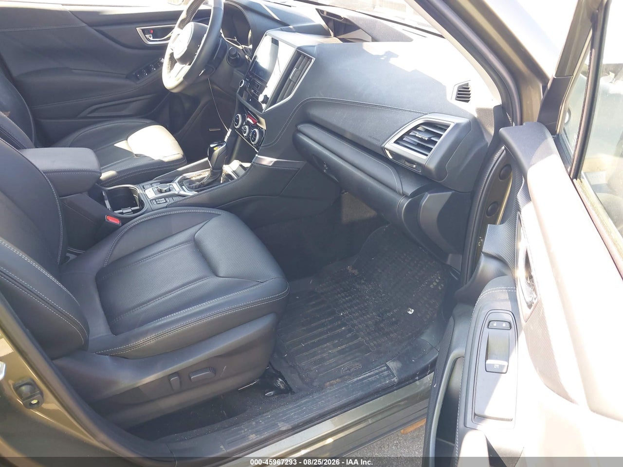 2022 SUBARU FORESTER TOURING · 5/11