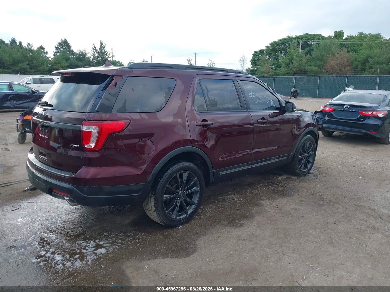 2018 FORD EXPLORER XLT · 4/11