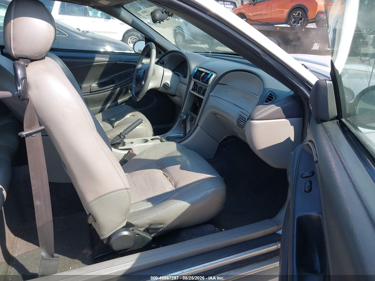 2004 FORD MUSTANG GT · 5/10