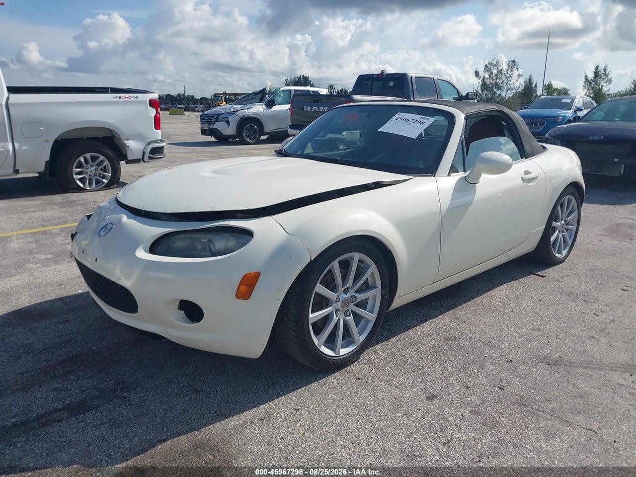 2006 MAZDA MX-5 GRAND TOURING · 2/11
