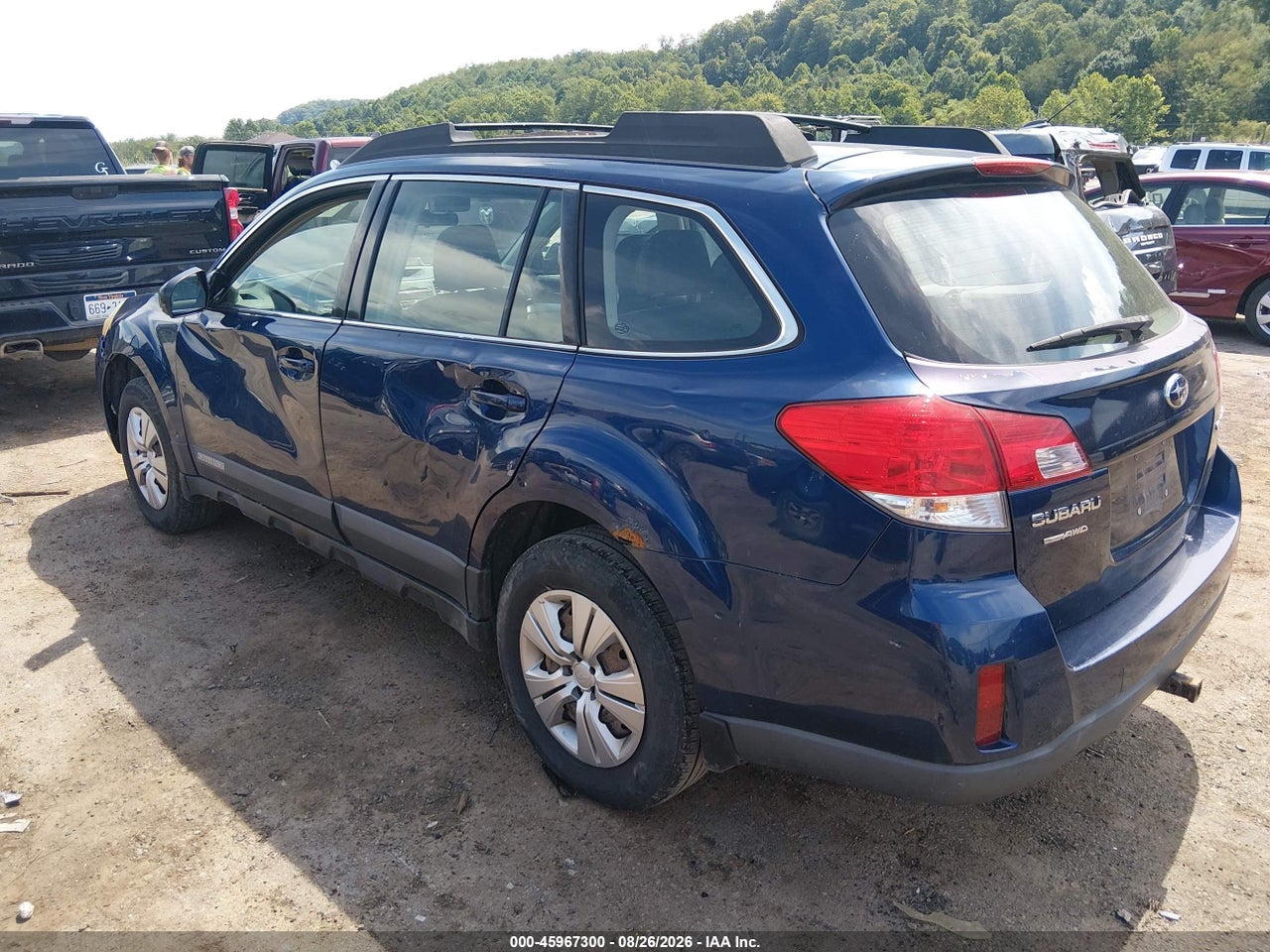 2010 SUBARU OUTBACK 2.5I · 3/11