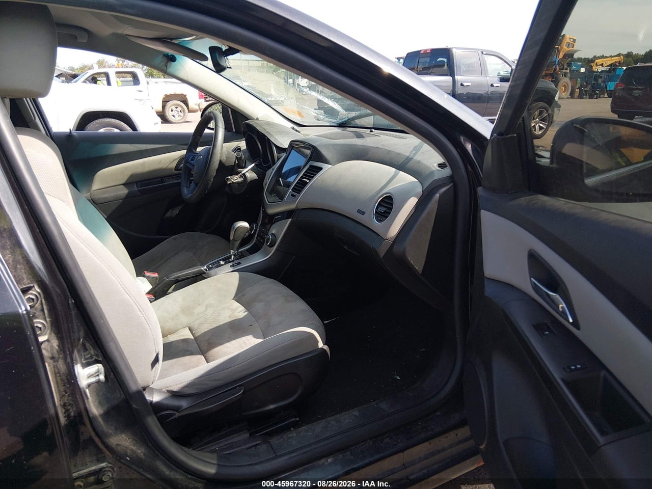 2015 CHEVROLET CRUZE 1LT AUTO · 5/11