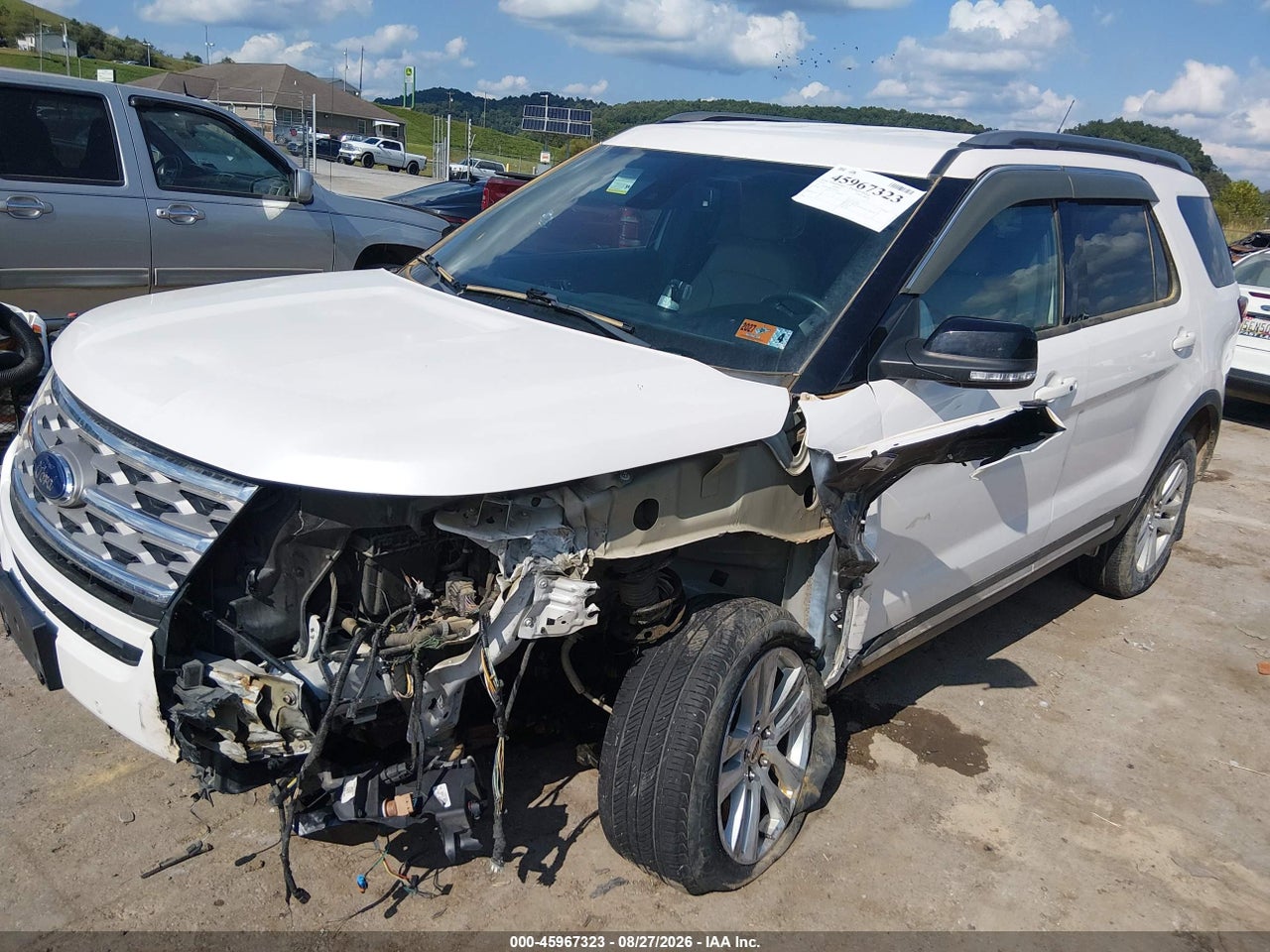 2018 FORD EXPLORER XLT · 2/10