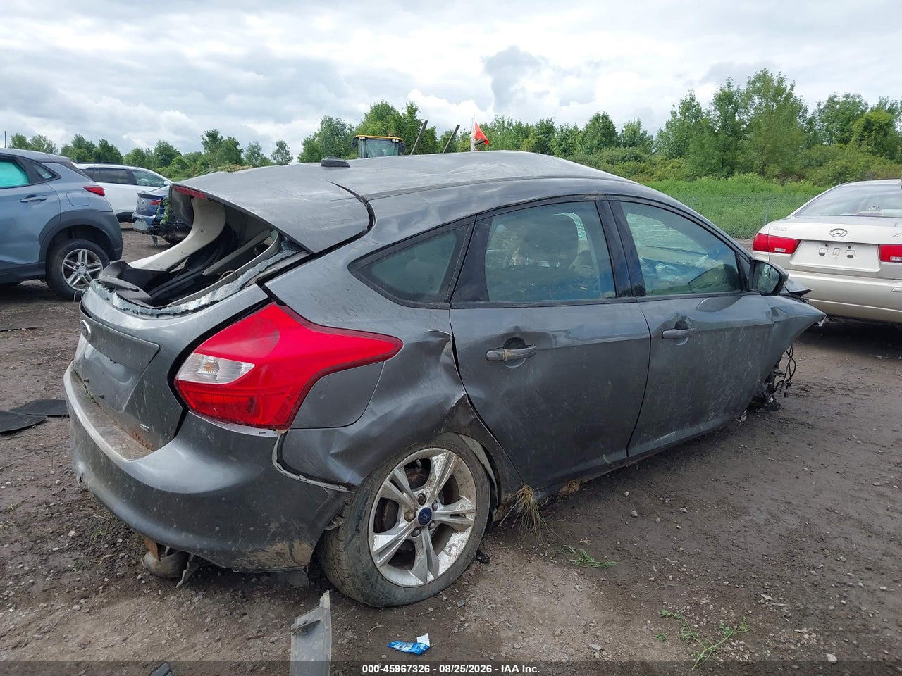 2014 FORD FOCUS SE · 4/10