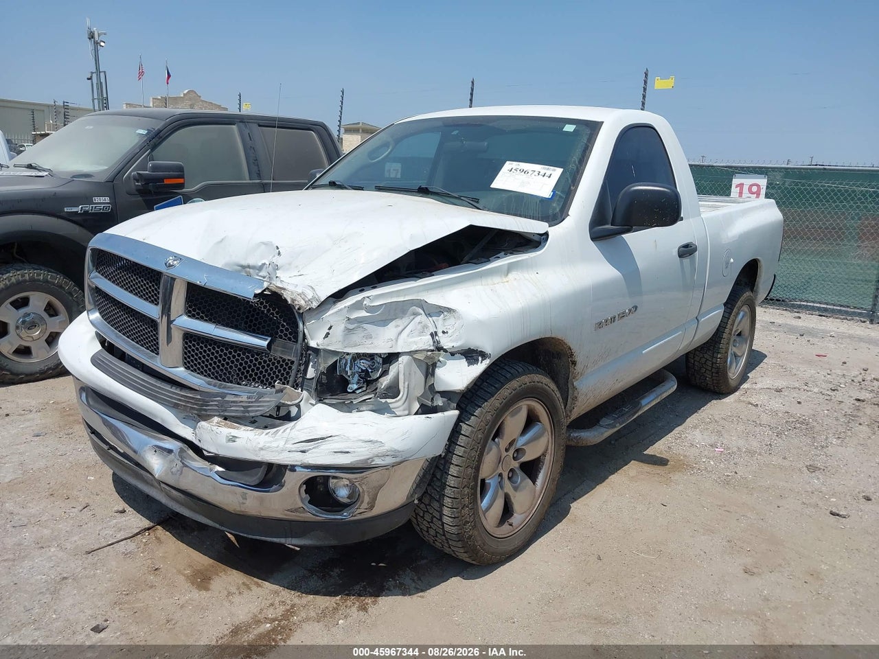 2005 DODGE RAM 1500 ST · 2/11