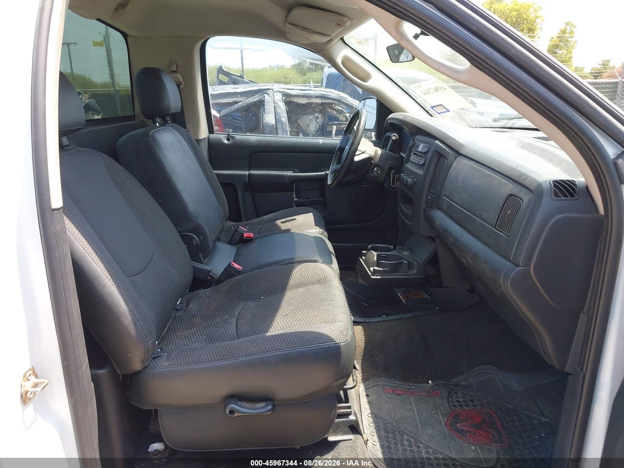 2005 DODGE RAM 1500 ST · 5/11