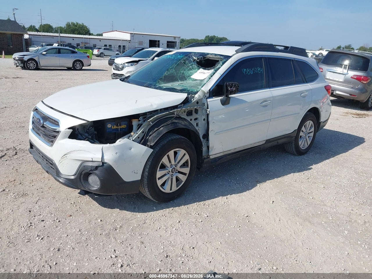 2019 SUBARU OUTBACK 2.5I PREMIUM · 2/11