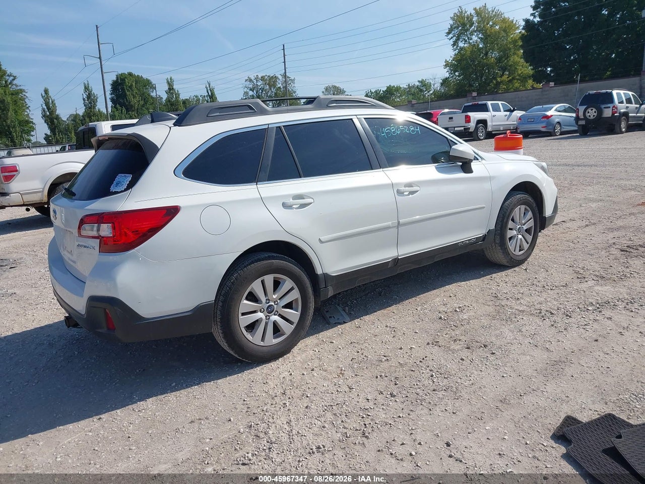 2019 SUBARU OUTBACK 2.5I PREMIUM · 4/11