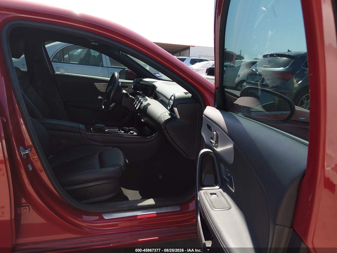 2021 MERCEDES-BENZ A 220   · 5/11