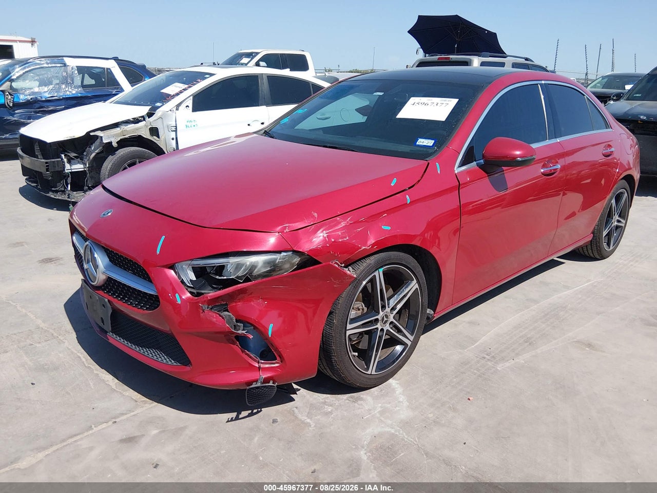 2021 MERCEDES-BENZ A 220   · 2/11