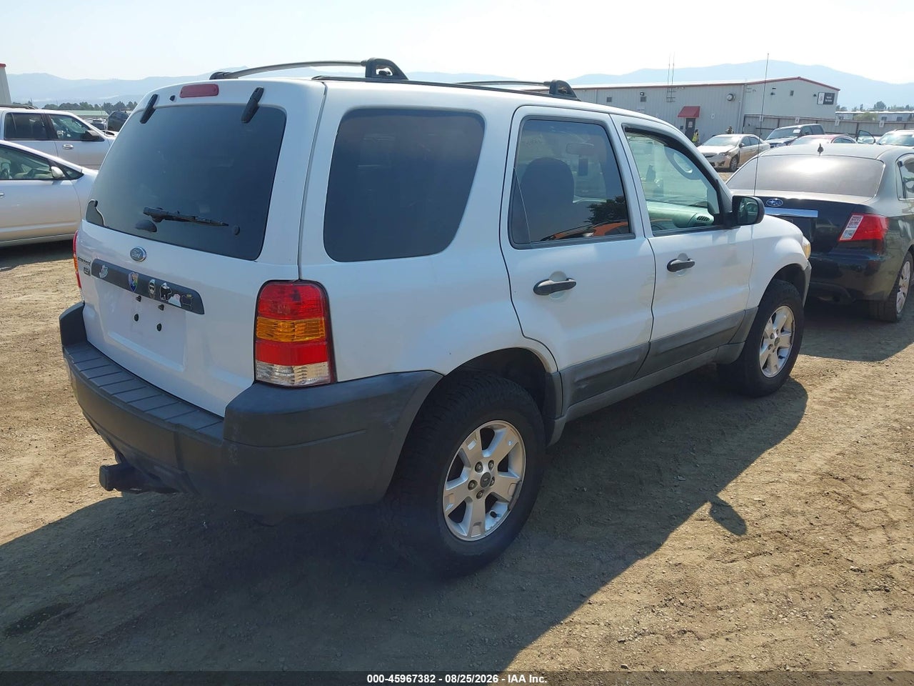 2007 FORD ESCAPE XLT · 4/11