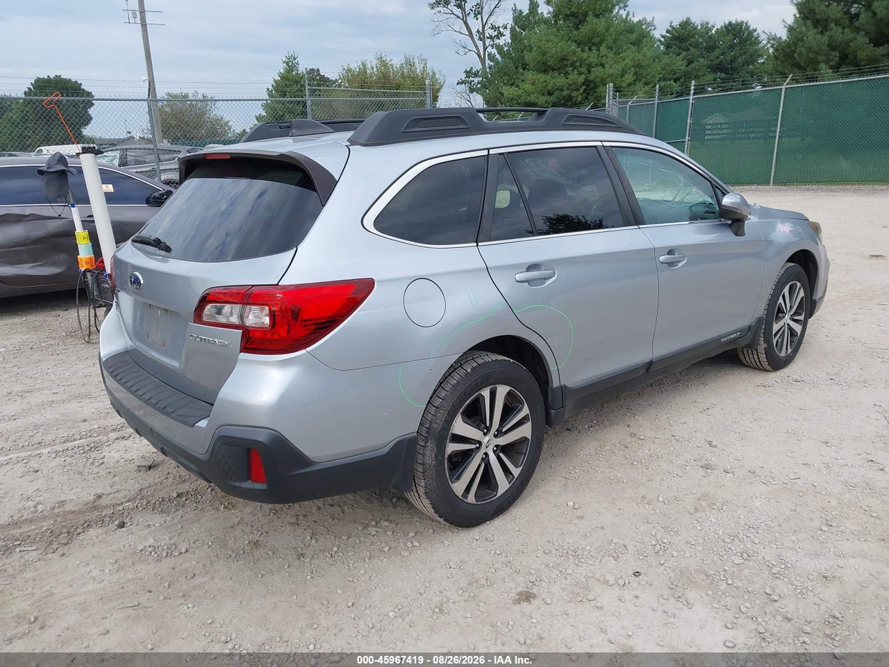 2019 SUBARU OUTBACK 2.5I LIMITED · 4/11