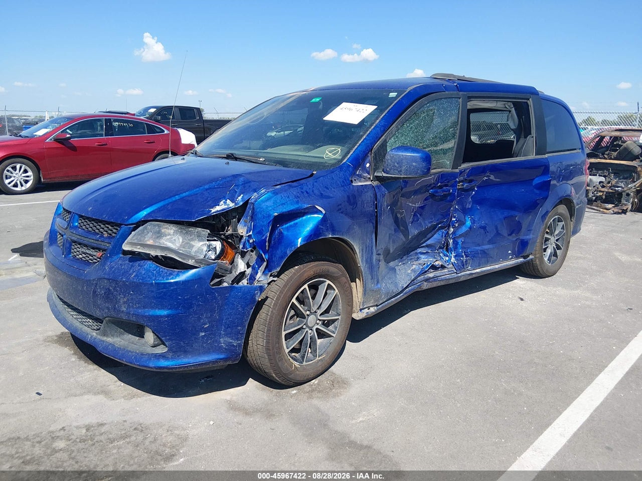 2019 DODGE GRAND CARAVAN GT · 2/6