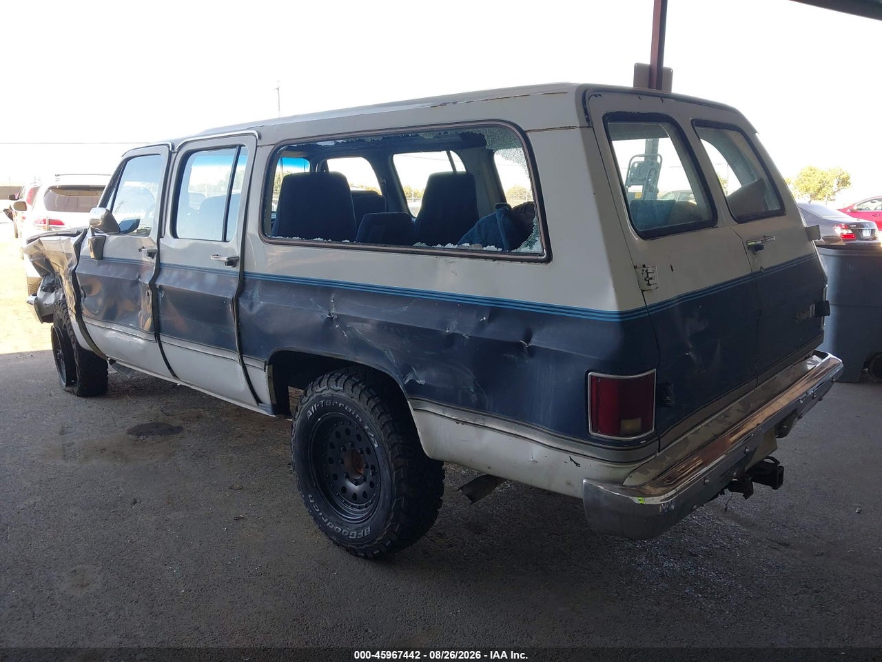 1985 CHEVROLET SUBURBAN K2 · 3/11