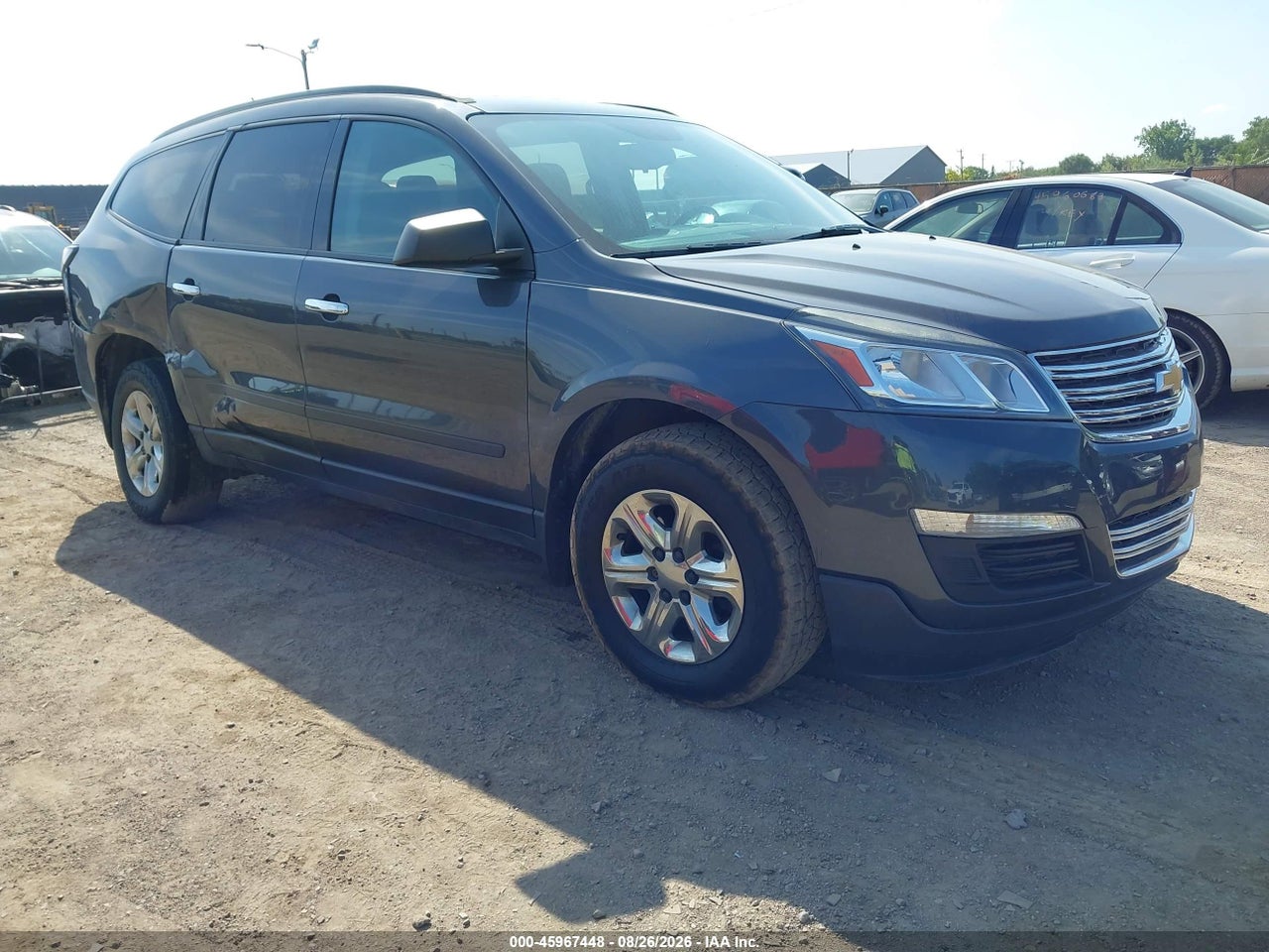 1GNKRFKD5EJ****** · 2014 CHEVROLET TRAVERSE LS