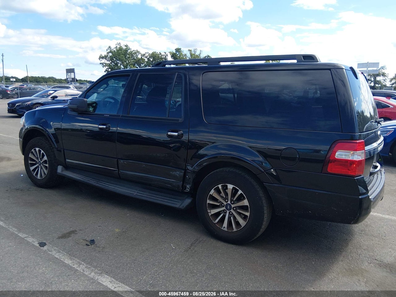 2017 FORD EXPEDITION EL XLT · 6/11