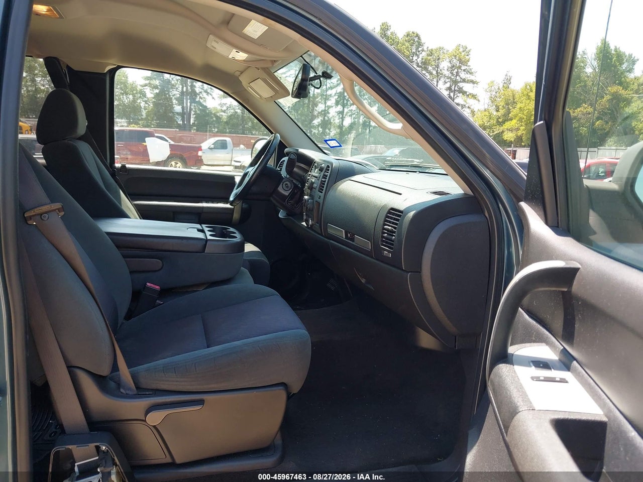 2009 CHEVROLET SILVERADO 1500 LT · 5/10