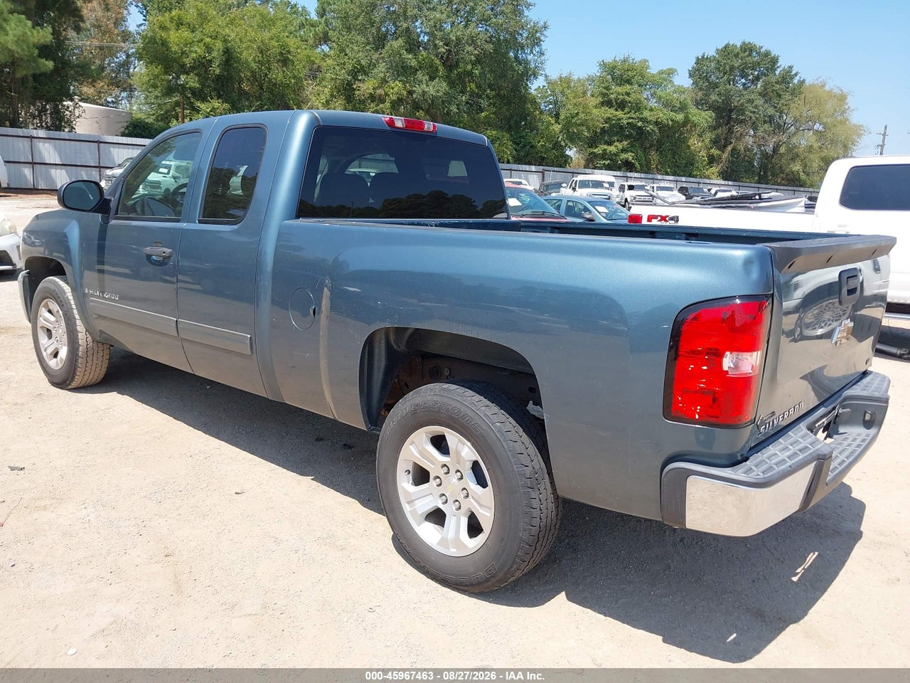 2009 CHEVROLET SILVERADO 1500 LT · 3/10