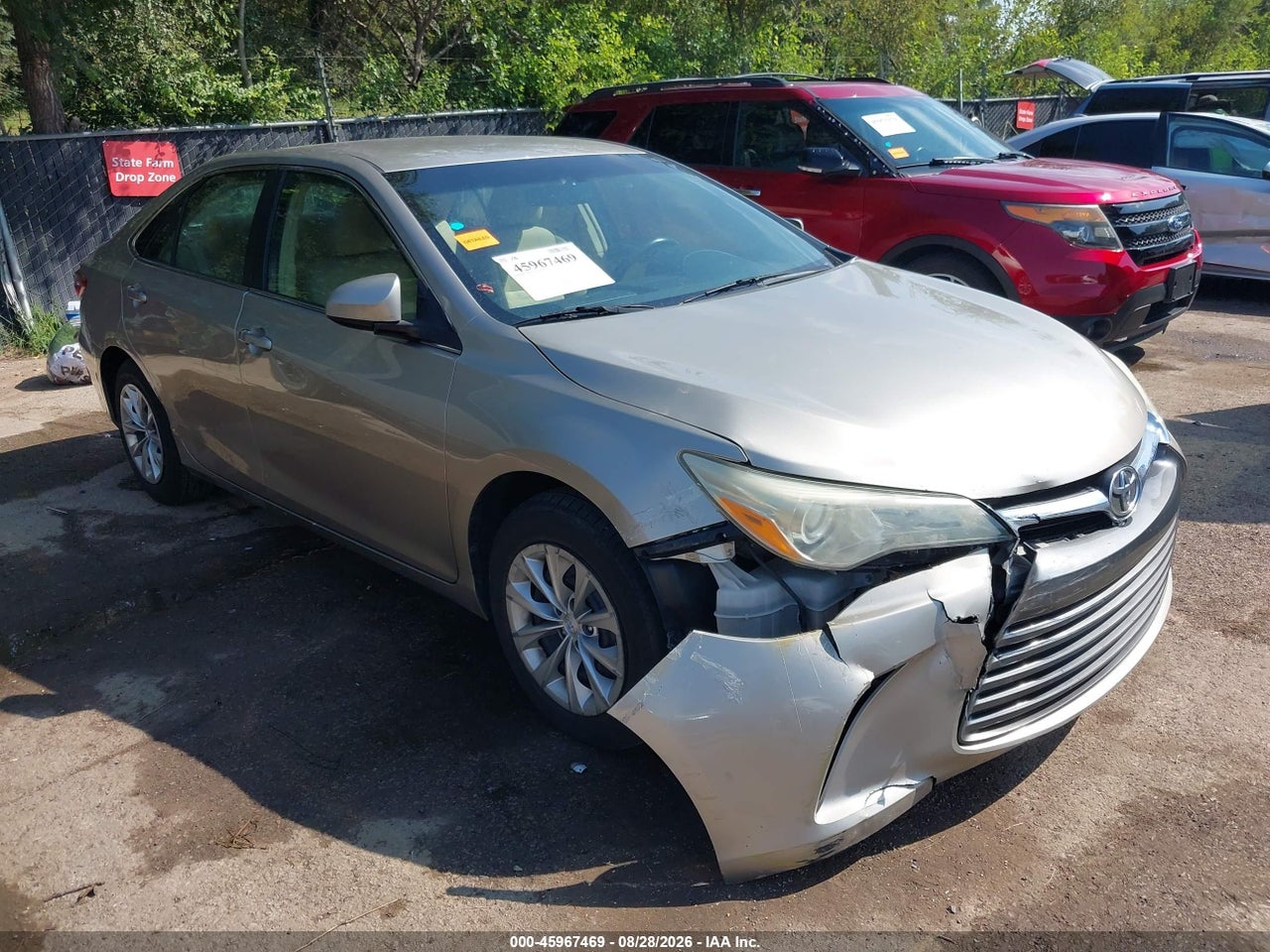 2016 TOYOTA CAMRY LE