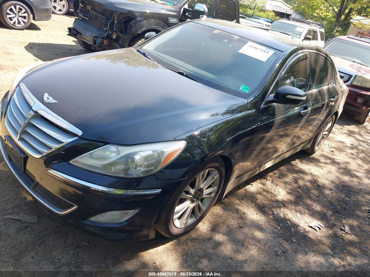 2012 HYUNDAI GENESIS 3.8 · 2/11