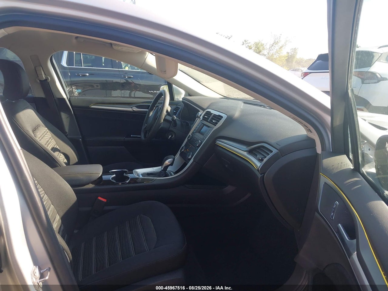 2016 FORD FUSION SE · 5/11