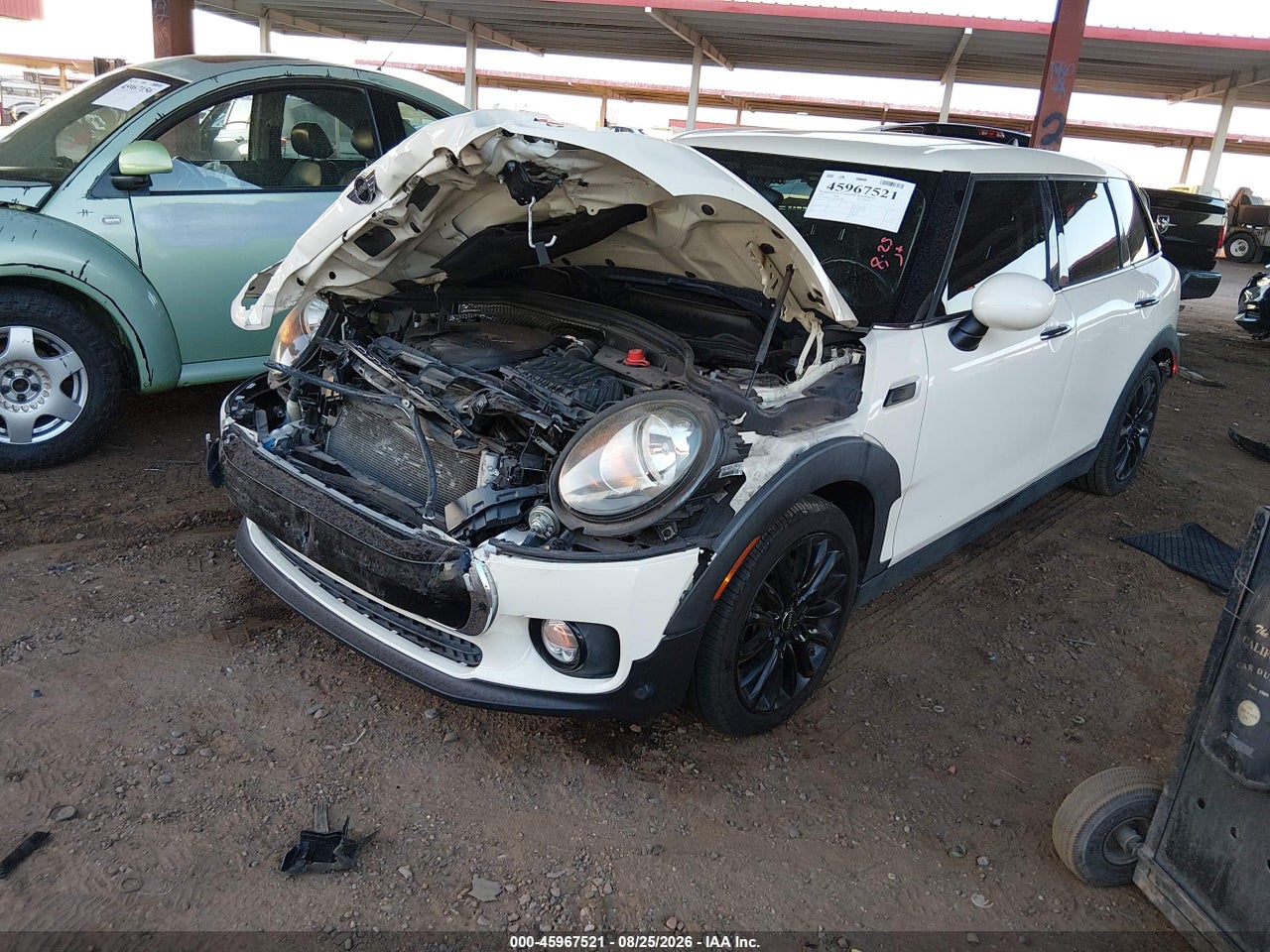 2016 MINI CLUBMAN COOPER · 2/11