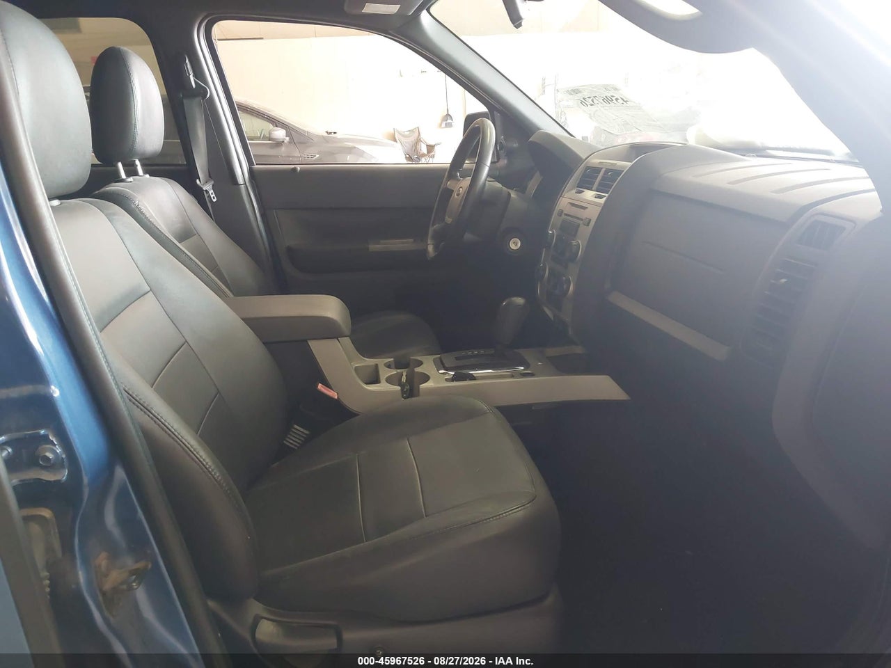 2009 FORD ESCAPE XLT · 5/11