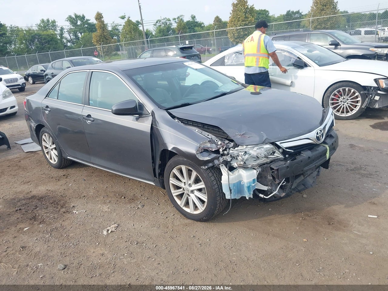 4T1BK1FK1EU****** · 2014 TOYOTA CAMRY XLE V6