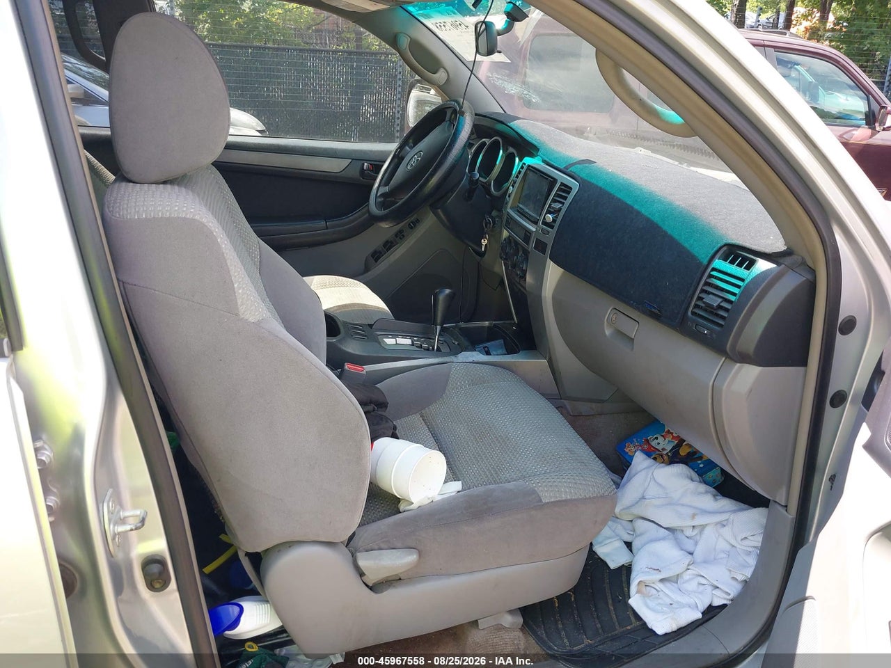 2004 TOYOTA 4RUNNER SR5 V6 · 5/11