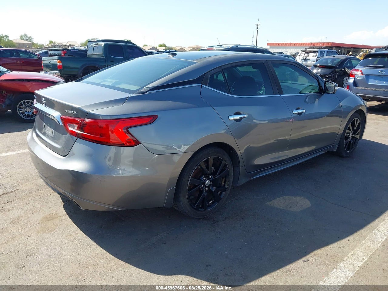 2016 NISSAN MAXIMA 3.5 PLATINUM · 4/11