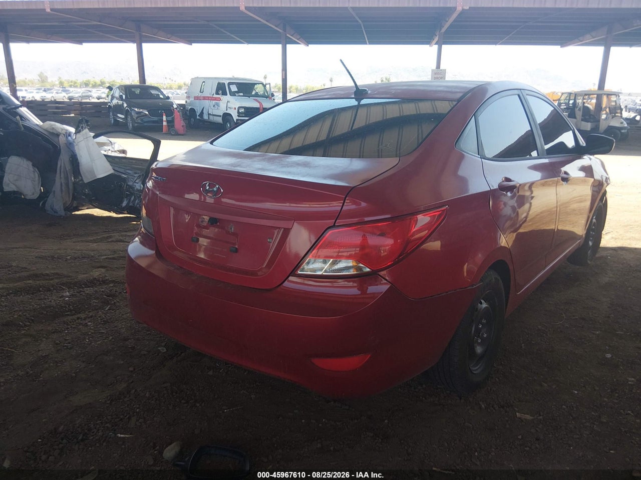2016 HYUNDAI ACCENT SE · 4/11