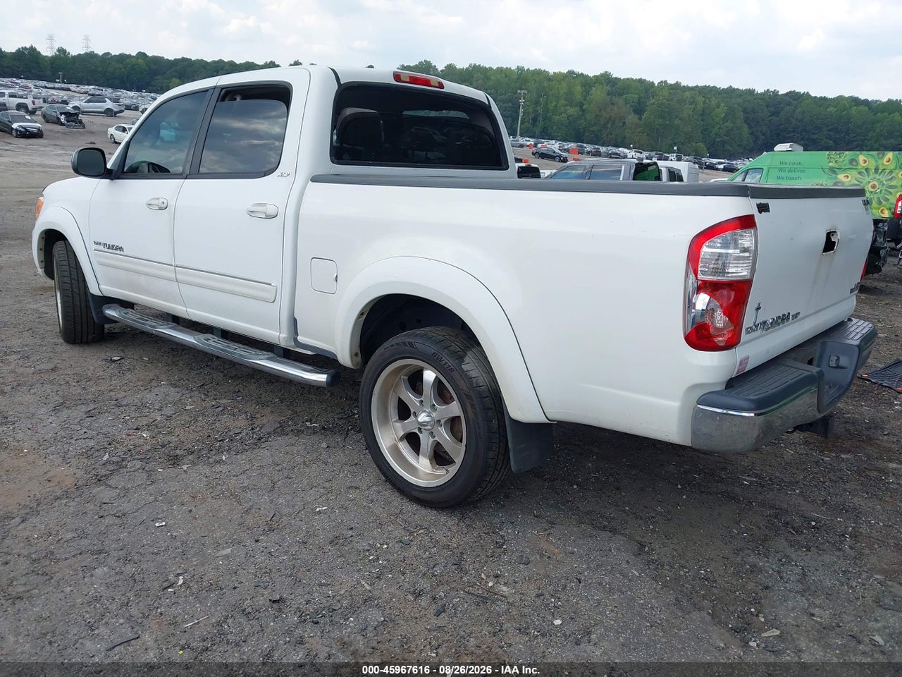 2006 TOYOTA TUNDRA SR5 V8 · 3/11