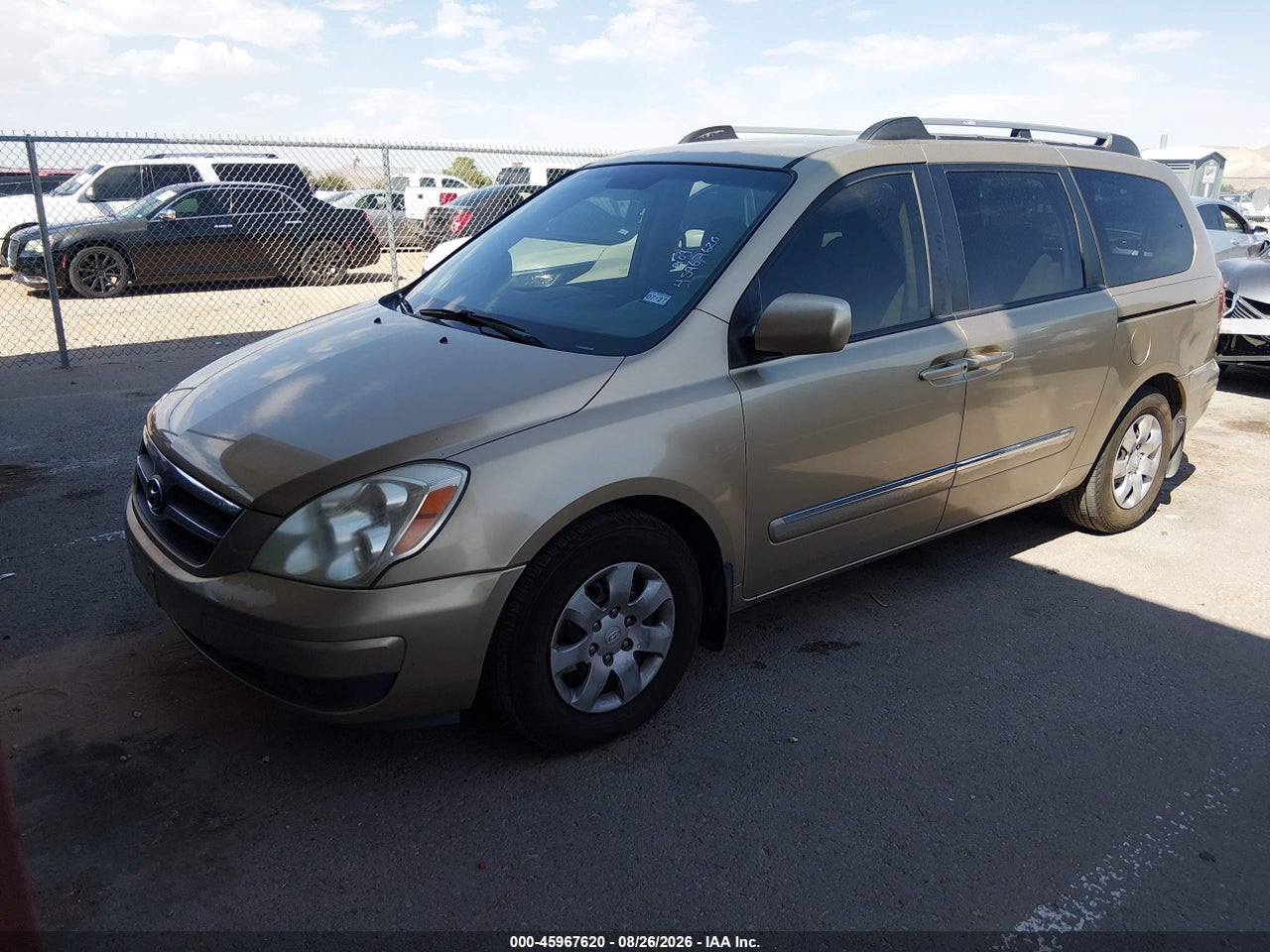 2008 HYUNDAI ENTOURAGE GLS/LIMITED · 2/11