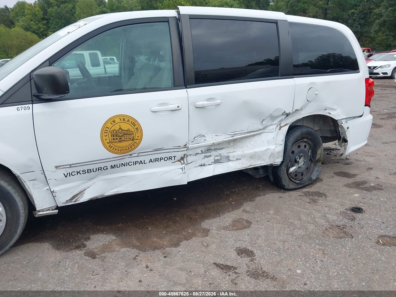 2016 DODGE GRAND CARAVAN SE · 6/11