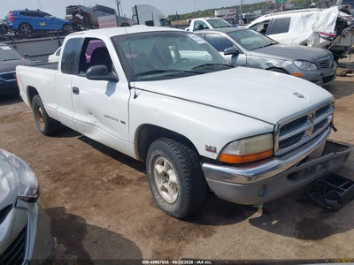 1B7GL22X0XS****** · 1999 DODGE DAKOTA SLT/SPORT