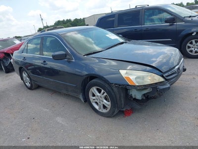 JHMCM56307C****** · 2007 HONDA ACCORD 2.4 SE