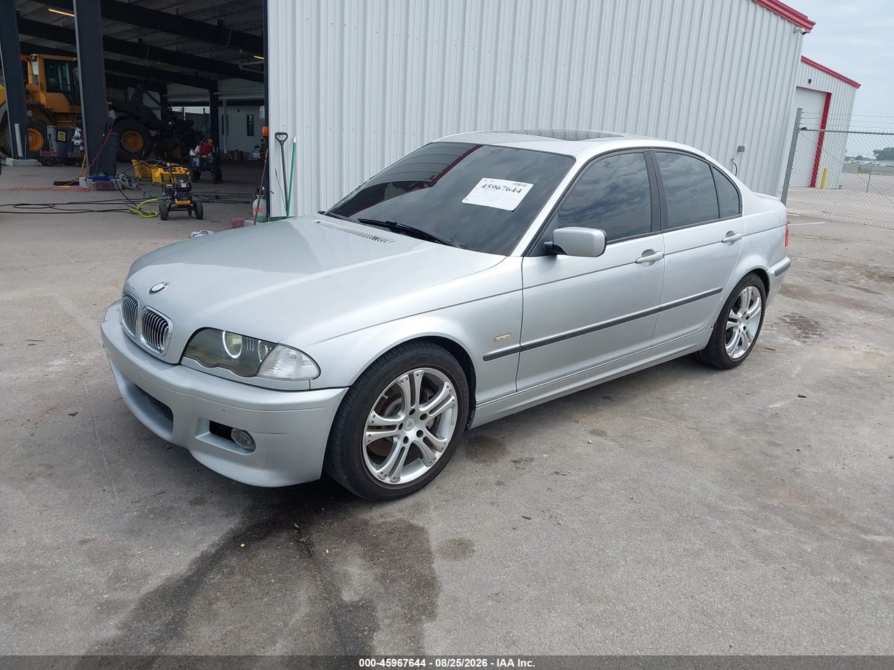 2001 BMW 325I · 2/11