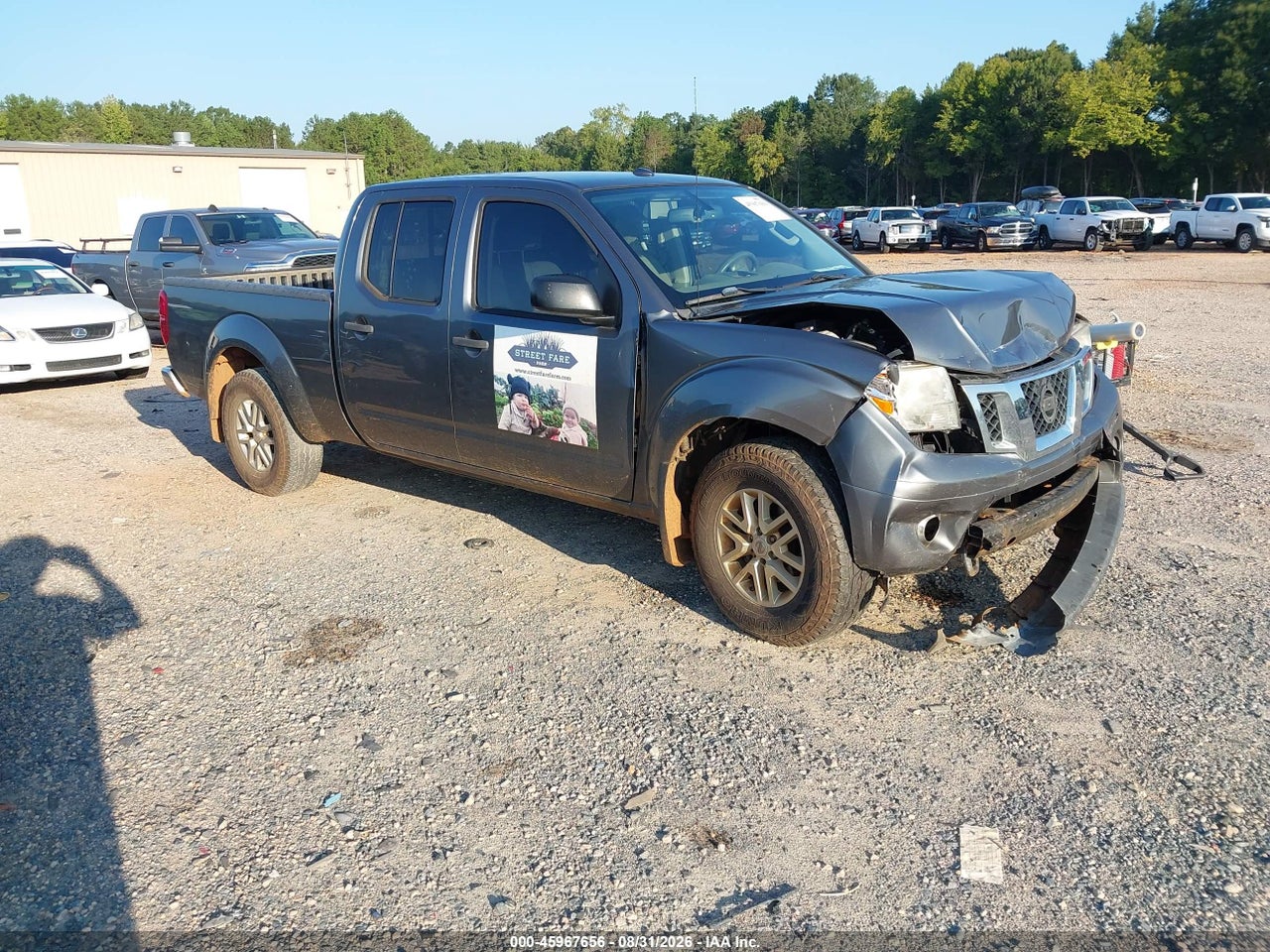 2016 NISSAN FRONTIER SV