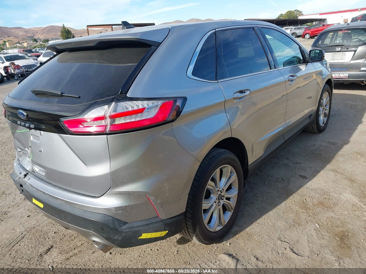 2021 FORD EDGE TITANIUM · 4/11