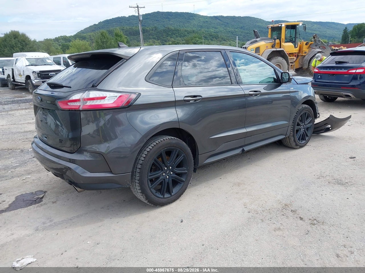 2020 FORD EDGE ST LINE · 4/11