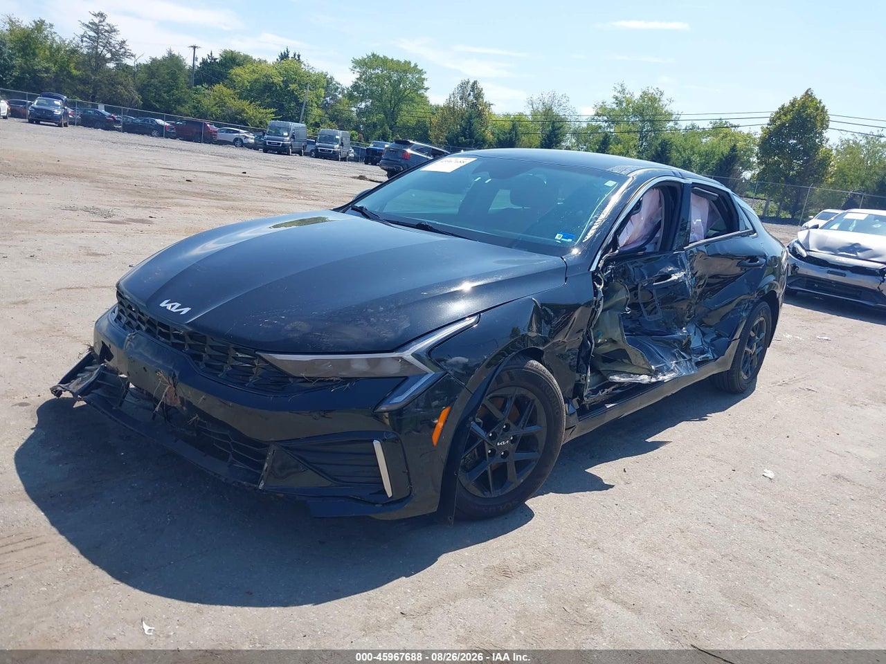 2025 KIA K5 LXS · 2/11