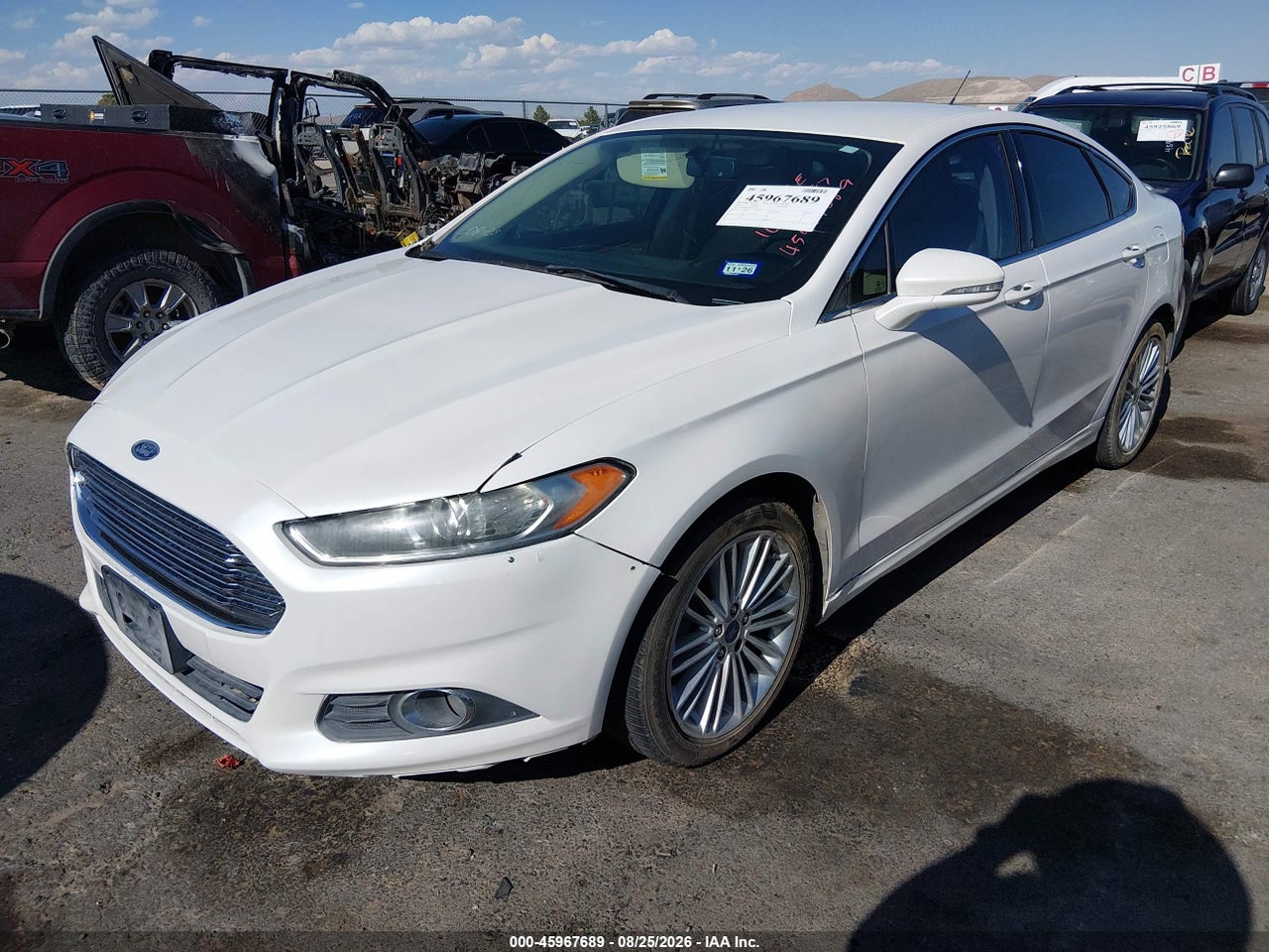 2016 FORD FUSION SE · 2/11