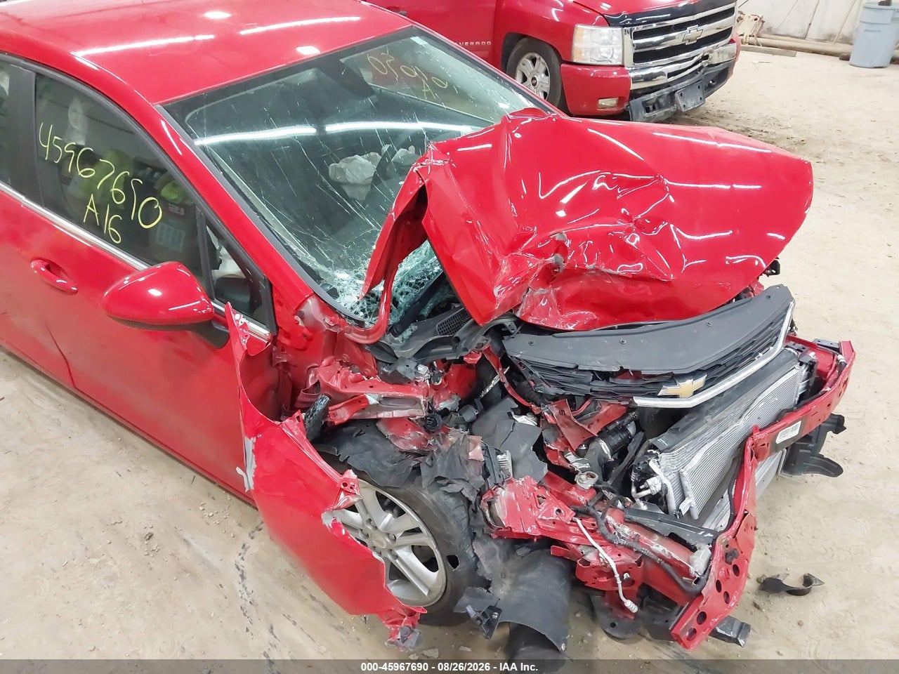 2016 CHEVROLET CRUZE LT AUTO · 6/10